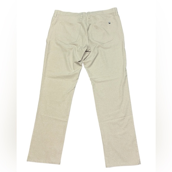 Travis Mathew Men’s Chino Performance Open to Close Pants Size 36 - Picture 5 of 5